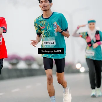 Runner Photo 5804355