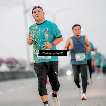 Runner Photo 5804421