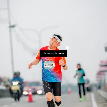 Runner Photo 5804501