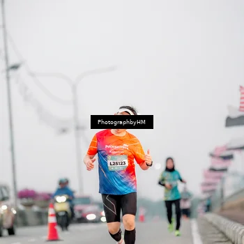 Runner Photo 5804505