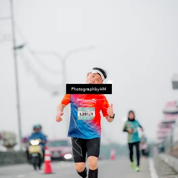Runner Photo 5804506