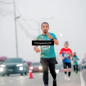 Runner Photo 5804523