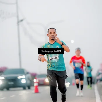 Runner Photo 5804524