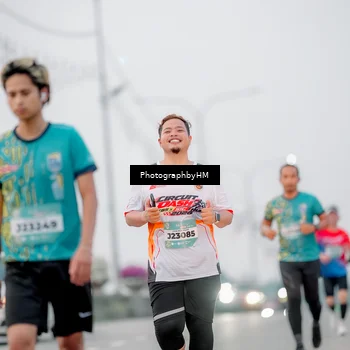 Runner Photo 5804544