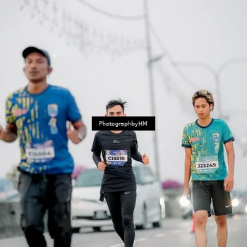 Runner Photo 5804558