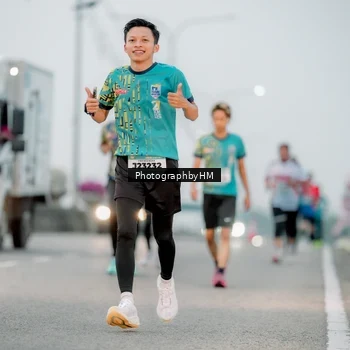 Runner Photo 5804575