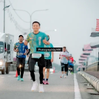 Runner Photo 5804579