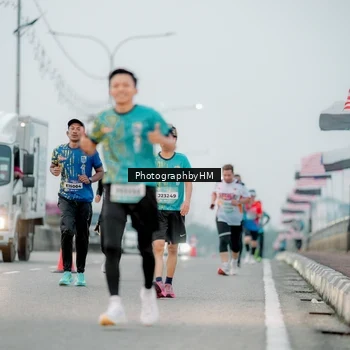Runner Photo 5804582