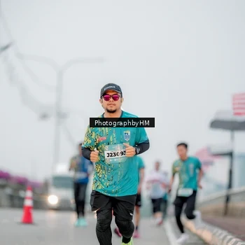 Runner Photo 5804591