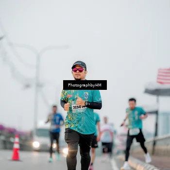 Runner Photo 5804597
