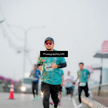 Runner Photo 5804599