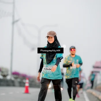 Runner Photo 5804619