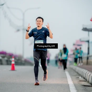 Runner Photo 5804639