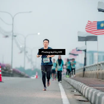 Runner Photo 5804651