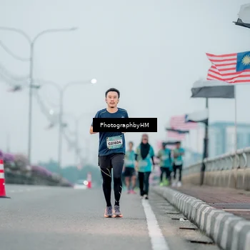 Runner Photo 5804654
