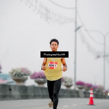 Runner Photo 5804685