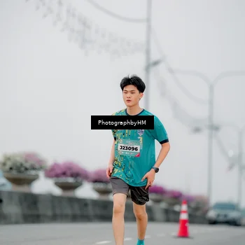 Runner Photo 5804770
