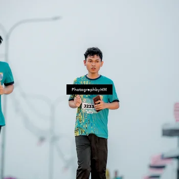 Runner Photo 5804930