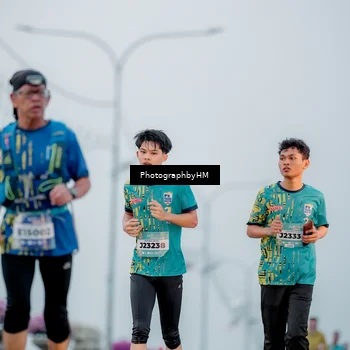Runner Photo 5804937