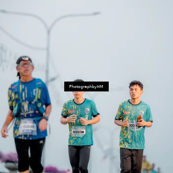 Runner Photo 5804946