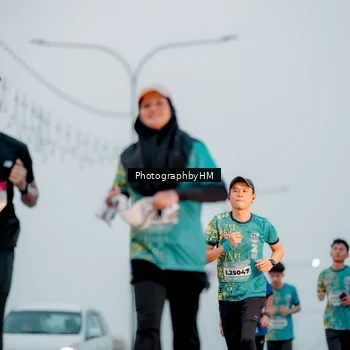 Runner Photo 5804965