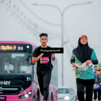 Runner Photo 5804974