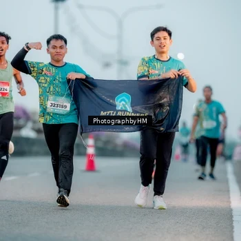 Runner Photo 5805252