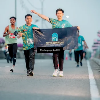 Runner Photo 5805260