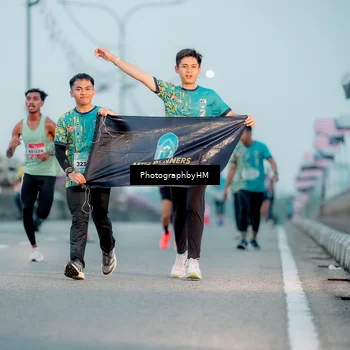 Runner Photo 5805262
