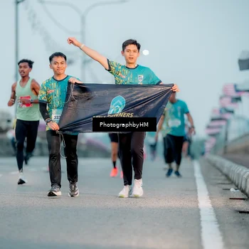 Runner Photo 5805264