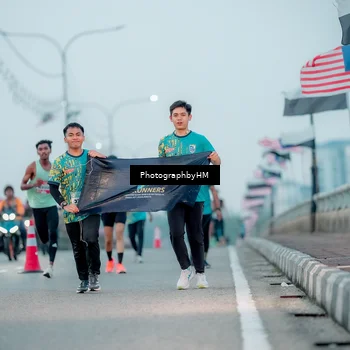 Runner Photo 5805274