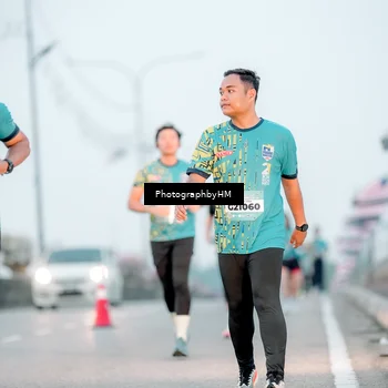 Runner Photo 5805360