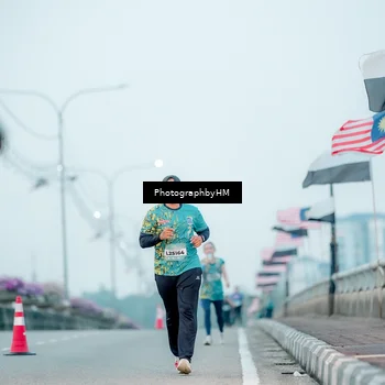 Runner Photo 5805540