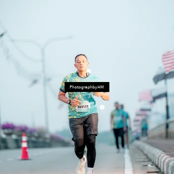Runner Photo 5805618