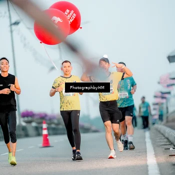 Runner Photo 5805671