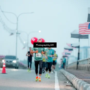 Runner Photo 5805713