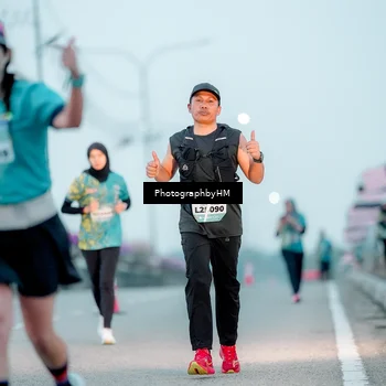 Runner Photo 5805919