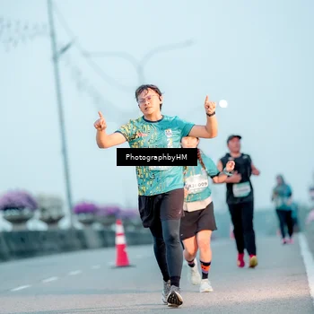 Runner Photo 5805946