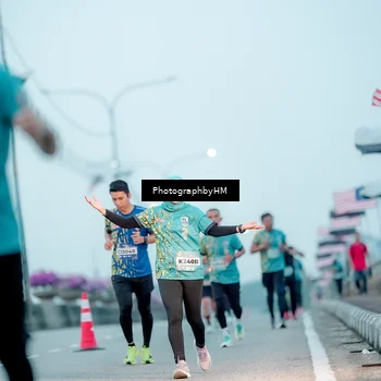 Runner Photo 5806002