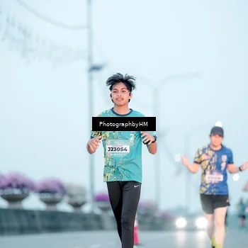 Runner Photo 5806069