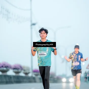 Runner Photo 5806070