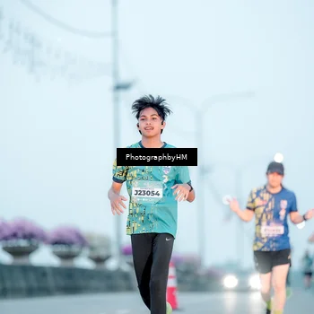 Runner Photo 5806072