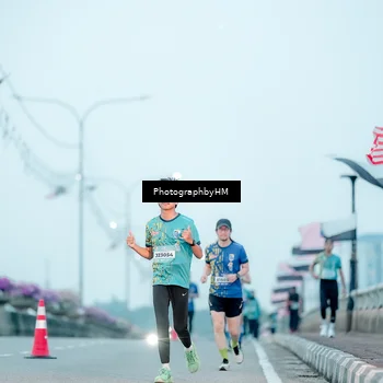 Runner Photo 5806073