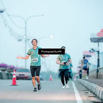 Runner Photo 5806104
