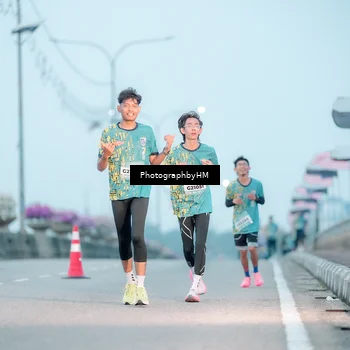 Runner Photo 5806158