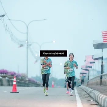 Runner Photo 5806168