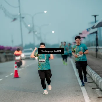 Runner Photo 5806200