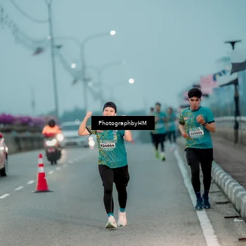 Runner Photo 5806202