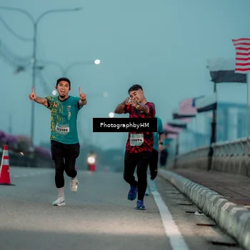 Runner Photo 5806240