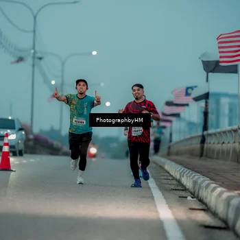 Runner Photo 5806243